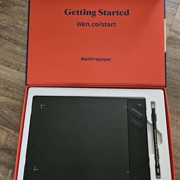 Iskn Repaper Drawing Tablet - Picture 2 of 3